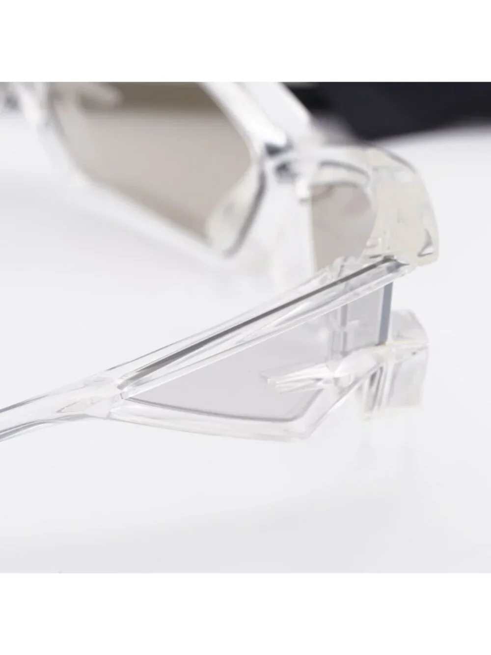 Givenchy GV40049U 26G Geometric Sunglasses - Transparent /Silver Mirror